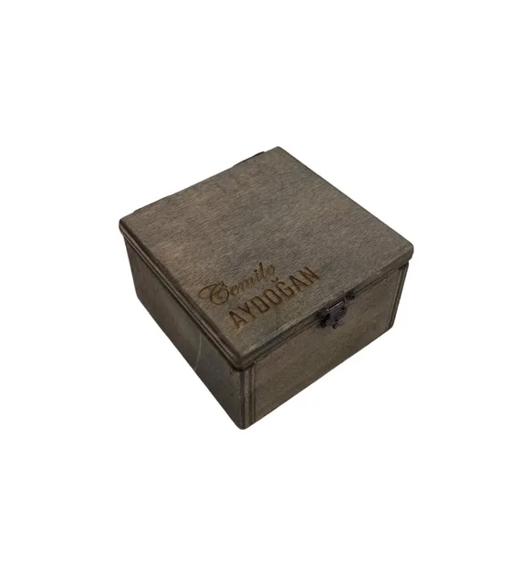 İsme Özel Mini Kutu 10x10cm Genişlik 5cm Yükseklik (Kahverengi) – Fotoğraf 1