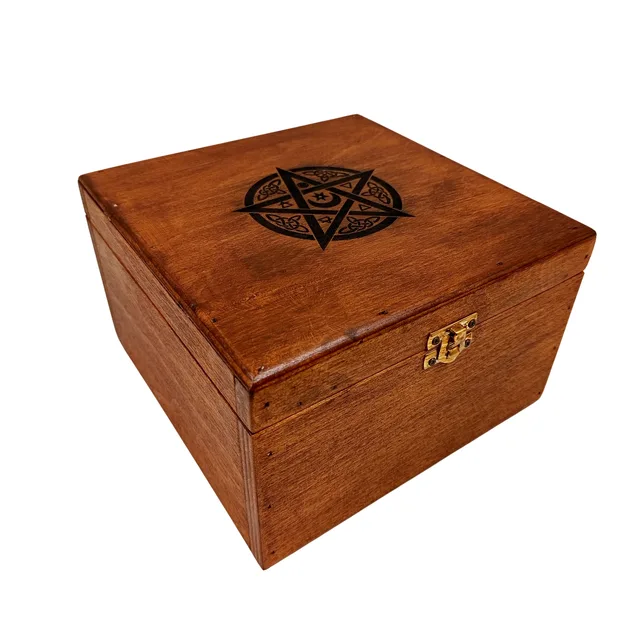 ⭐🔮 El Yapımı Ahşap Kutu – Pentagram Motifli | 20×20 cm, Yükseklik 12 cm – Fotoğraf 1