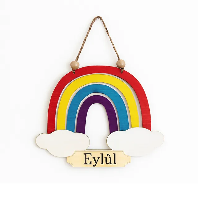 🌈 İsimli Gökkuşağı Duvar Panosu – Çocuk Odası | 25 x 29 cm, 4 mm Kalınlık – Fotoğraf 1
